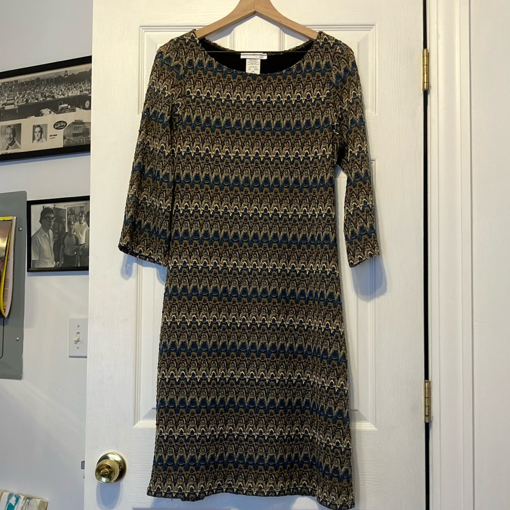 Beautiful, fully lined knit dress with Missoni vibes